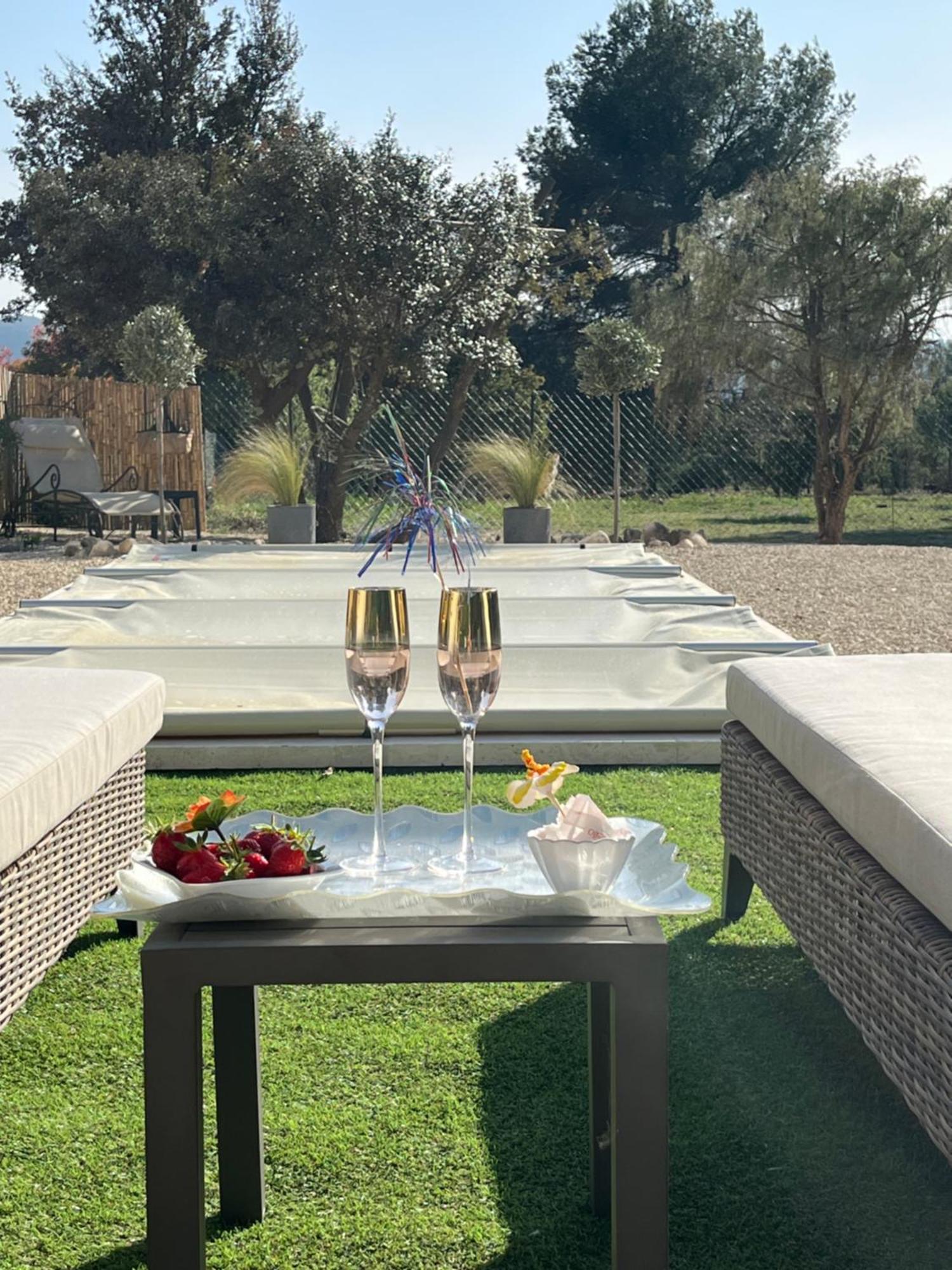 Appartamento L'AMANDERAIE à côté de LOURMARIN en LUBERON Cadenet Esterno foto